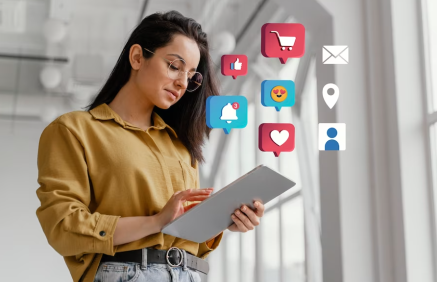 Increase Your Fanbase through Social Media Increase Your Fanbase through Social Media